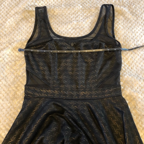 Houndstooth Sweetheart Sheer Dress - Picture 6 of 13